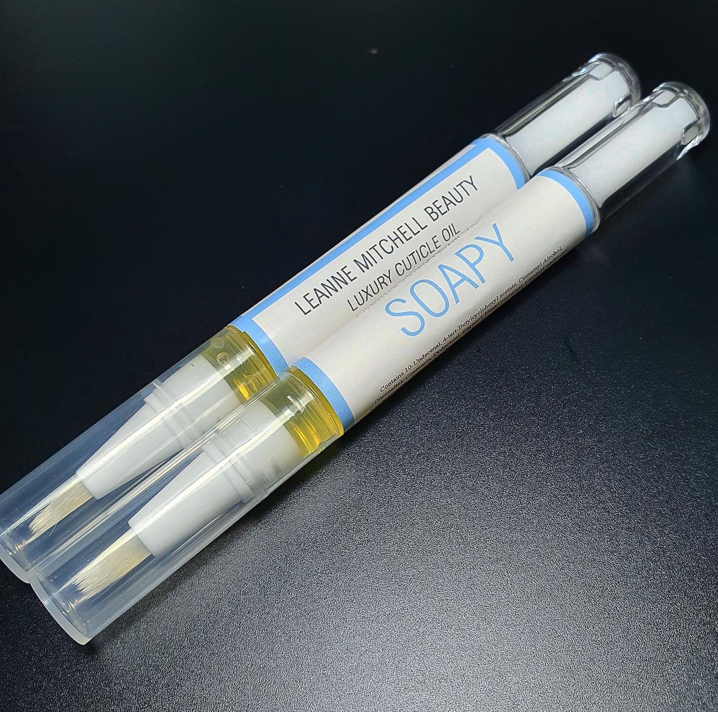 Bath time | Cuticle oil