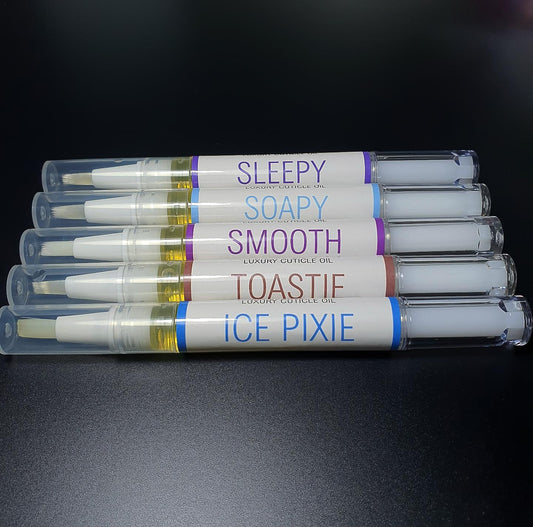 Bath time | Cuticle oil